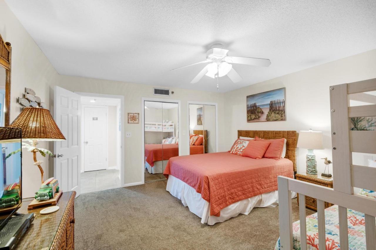 Apartment Watercrest 402 *